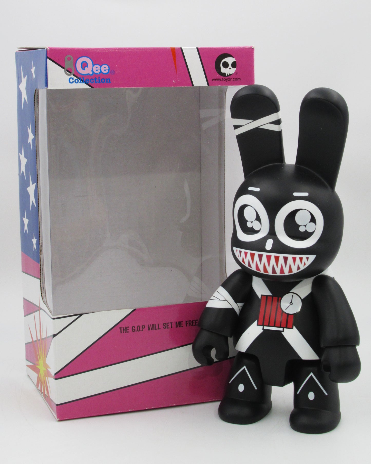 QEE COLLECTION The GOP Will Set Me Free Black Bunny Figure - Toy2r/Dalek (2006) SIGNED