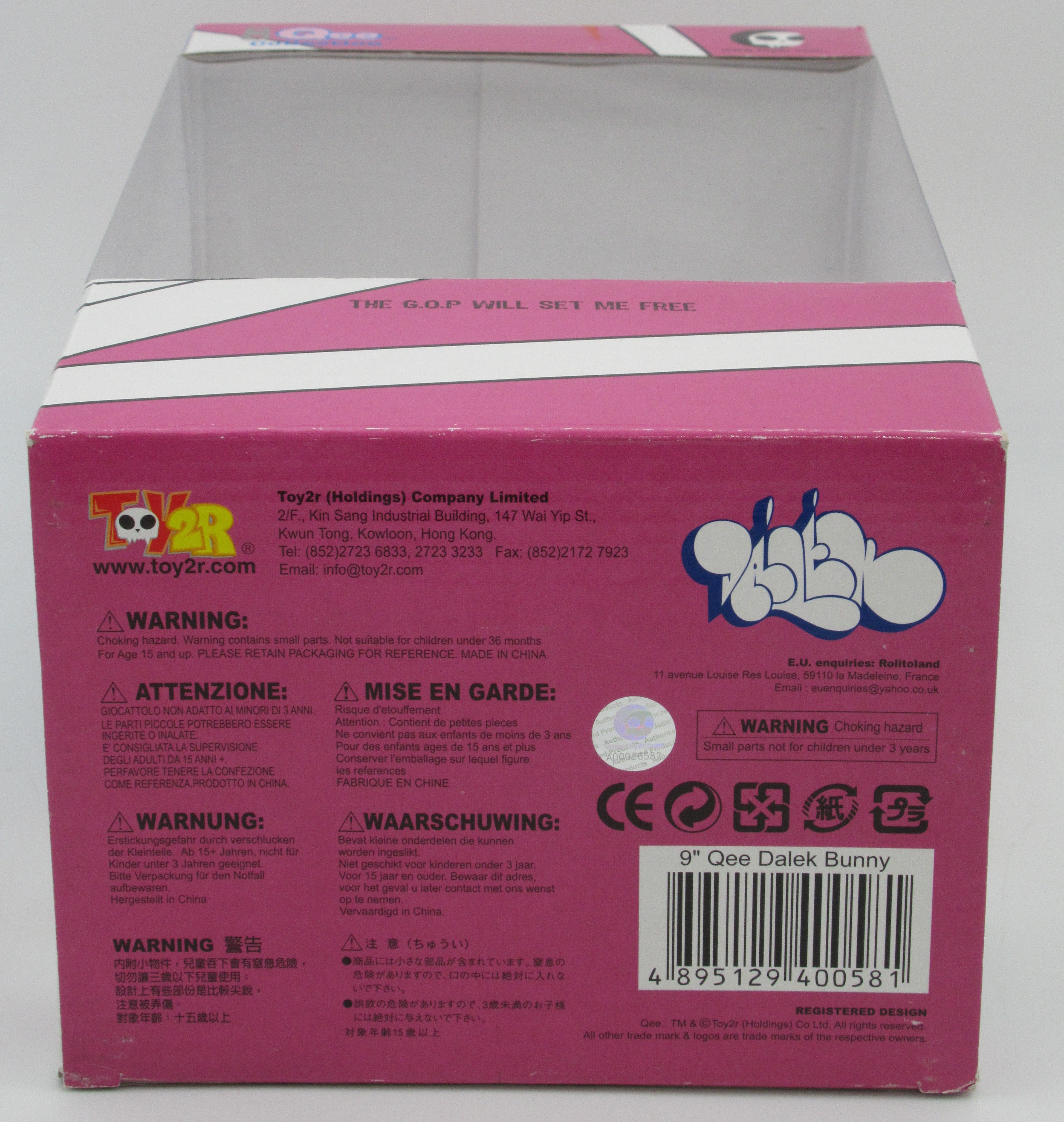 QEE COLLECTION The GOP Will Set Me Free Black Bunny Figure - Toy2r/Dalek (2006) SIGNED