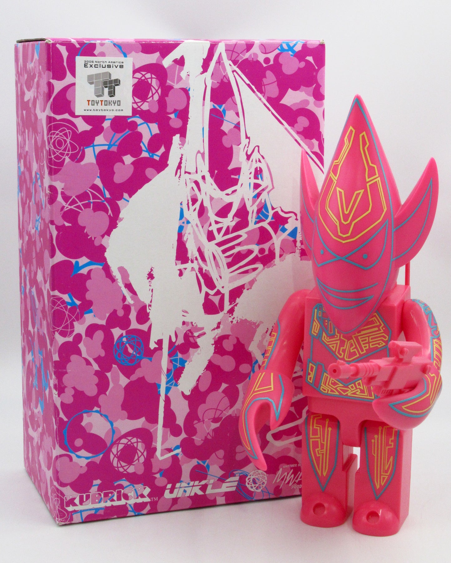 KUBRICK X UNKLE Pointman Pink 400% Figure - Medicom Toy (2005) Toy Tokyo Exclusive Art Toy